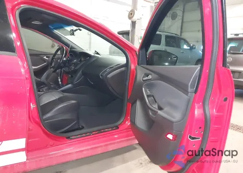 2013 Ford Focus St из США, поврежденный, VIN 1FADP3L93DL323509